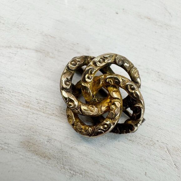 Antique Victorian yellow gold filled lovers knot Etched Pin Fob Brooch C Clasp - Picture 2 of 7